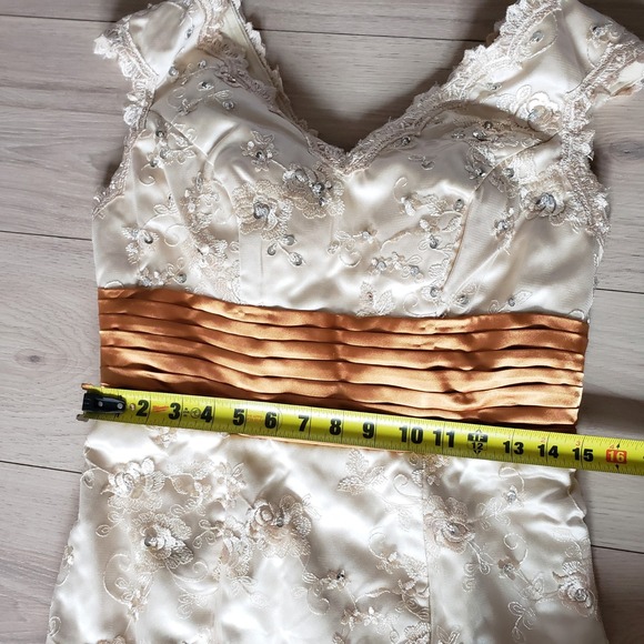 Lace Mermaid Gown Womens 10 Ivory Gold Waist Belt Formal Evening Dress - Picture 8 of 10